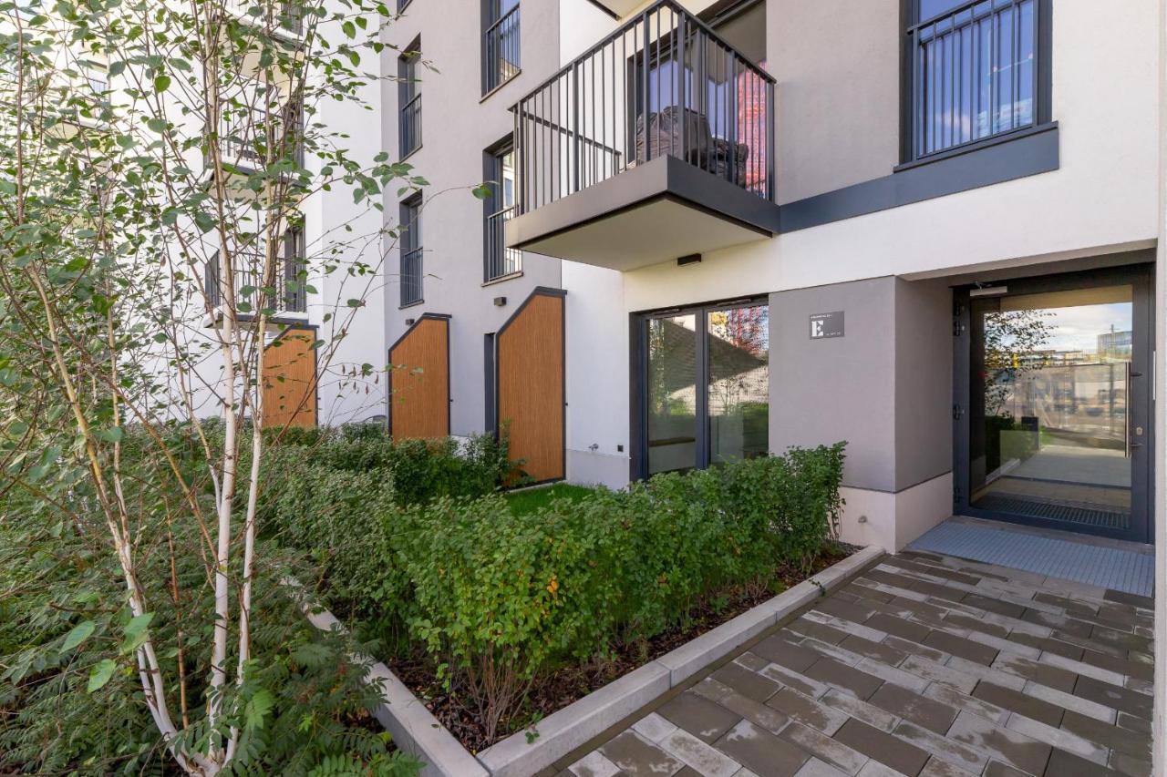 Apartments Cracow Rakowicka By Noclegi Renters Cracovia Exterior foto